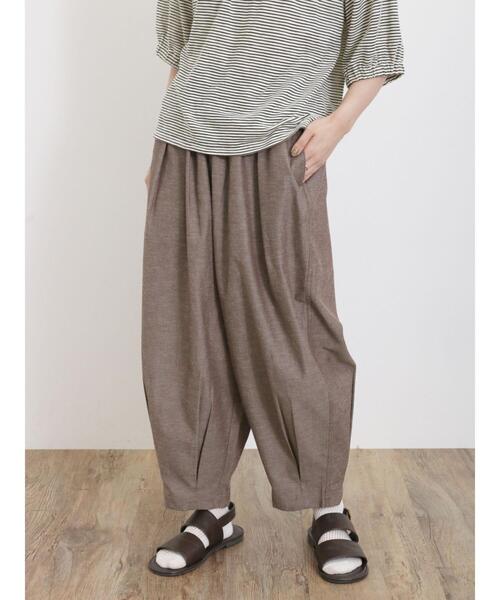 Samansa Mos2(サマンサ モスモス)の「【Sサイズ WEB限定】【接触冷感/イージーケア】タックテーパードパンツ(その他パンツ・レディース・キナリ/チャコールグレー/グリーン/モカ・S/M)」の9枚目の写真