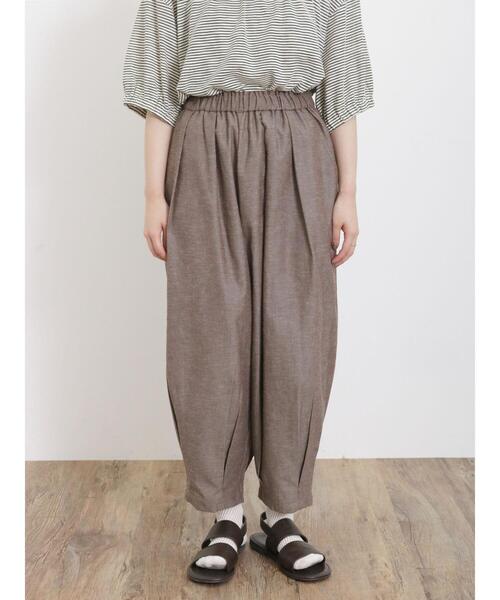 Samansa Mos2(サマンサ モスモス)の「【Sサイズ WEB限定】【接触冷感/イージーケア】タックテーパードパンツ(その他パンツ・レディース・キナリ/チャコールグレー/グリーン/モカ・S/M)」の13枚目の写真