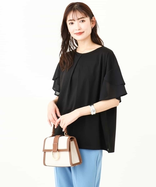 a.v.v（アーヴェヴェ）の「【接触冷感/UVカット】シフォンケープカットソー（Tシャツ/カットソー・レディース・ブラウン/ブラック/ミント/オレンジ/ライトグレー/ダークインディゴブルー・40/34/36/42/38）」の7枚目の写真