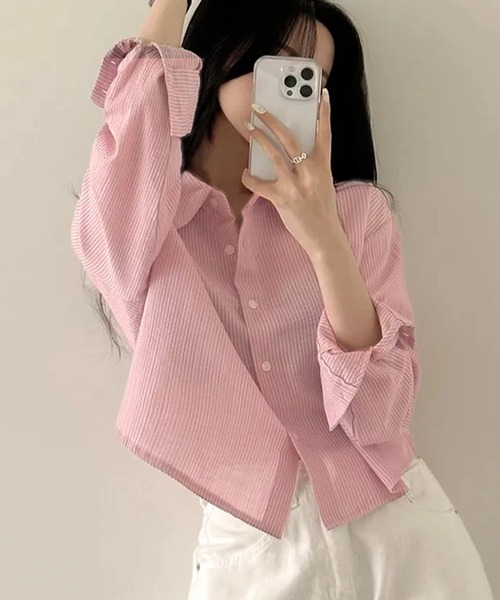 IRADOWL(アイラドール)の「ベーシックデザインミニ丈シアーシャツ(シャツ/ブラウス・レディース・ベージュ/グリーン/ピンク/ホワイト/ブルー・FREE)」の8枚目の写真
