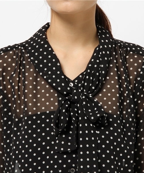 SIMONE LIST（シモーヌリスト）の「シフォンブラウス（シャツ/ブラウス・レディース・アイボリー/ブラック/ドット・38）」の7枚目の写真