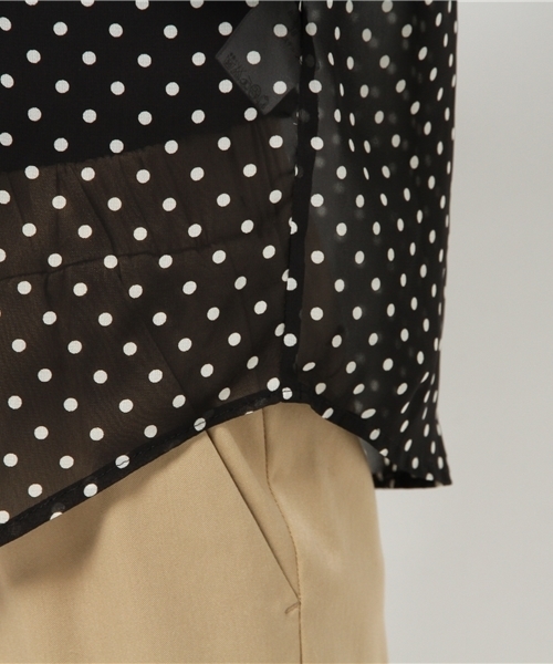 SIMONE LIST（シモーヌリスト）の「シフォンブラウス（シャツ/ブラウス・レディース・アイボリー/ブラック/ドット・38）」の9枚目の写真