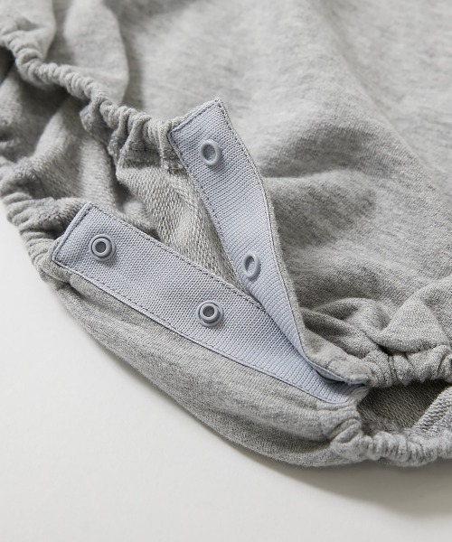 devirock（デビロック）の「綿100％ バイカラー スウェットロンパース（ロンパース・キッズ・グレー系1/パープル系7/杢グレー/ブラック系その他/スミクロ/オートミール・80ｃｍ/70cm）」の16枚目の写真