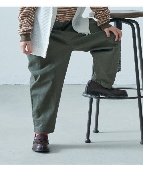 EAST END HIGHLANDERS(イーストエンドハイランダーズ)の「East End Highlanders / リップストップワークパンツ<130-150cm>(その他パンツ・キッズ・ネイビー/ベージュ/オリーブ・140/130)」の2枚目の写真