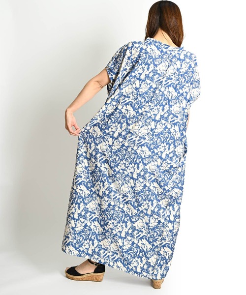 フラワー総柄 半袖 マキシワンピース（ワンピース）｜ABBEY MARKET（アビーマーケット）