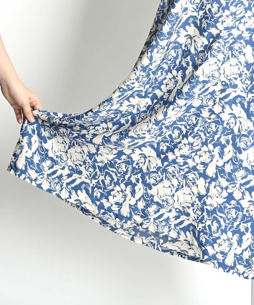 フラワー総柄 半袖 マキシワンピース（ワンピース）｜ABBEY MARKET（アビーマーケット）