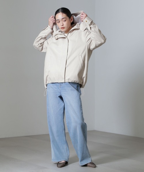 NANO universe(ナノユニバース)の「撥水加工フード取り外し2wayスタンドカラーブルゾン(ブルゾン・レディース・グリーン系その他4/ブラック/グレー系その他4・FREE)」の15枚目の写真