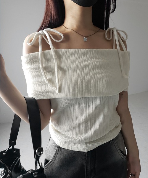 me+em select(ミームセレクト)の「【 2color 】ダブルリボンオフショルダーリブトップス / double ribbon off-shoulder rib tops(Tシャツ/カットソー・レディース・アイボリー/ブラック・FREE)」の21枚目の写真