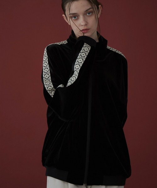 LUCY（ルーシー）の「LUCY/ベロアライントラックジャケット（ジャージ・メンズ・ブラック/ブラウン・MEDIUM/LARGE）」の6枚目の写真