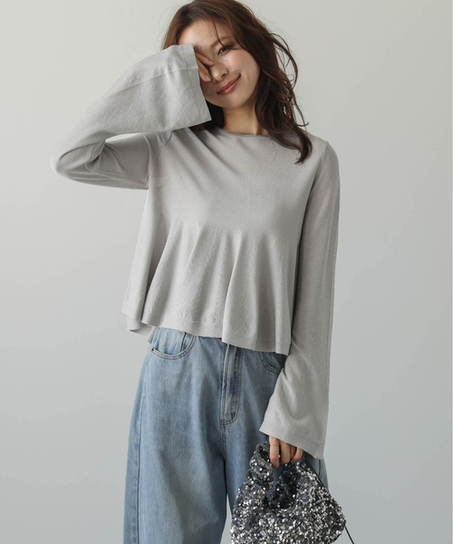 AMELY(エミリー)の「シアーフレアニット(ニット/セーター・レディース・モカ/グレー/ブルー/ホワイト/ブラック/イエロー/ピンク・M/L)」の14枚目の写真