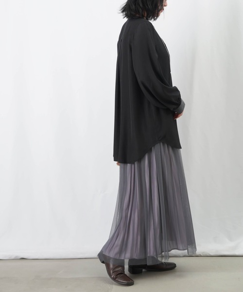 LUCA/LADY LUCK LUCA(ルカ/レディラックルカ)の「LC/LLL ピンタックバイカラー配色ブラウス(シャツ/ブラウス・レディース・パープル/ブラック/ライトベージュ・FREE)」の14枚目の写真