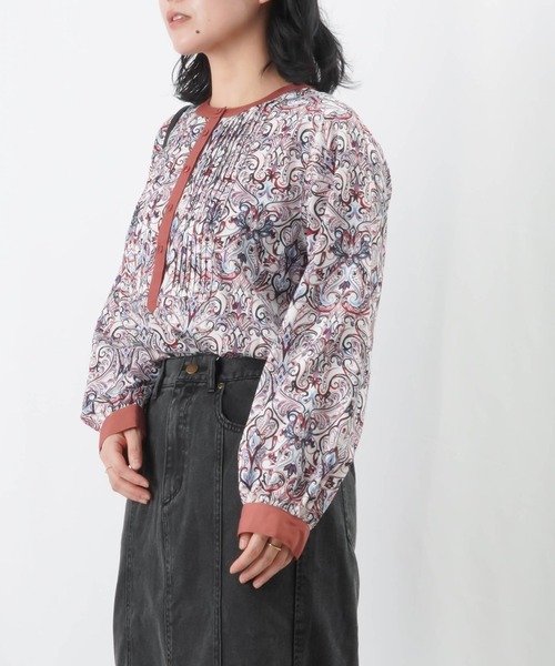 LUCA/LADY LUCK LUCA(ルカ/レディラックルカ)の「LC/LLL ピンタックバイカラー配色ブラウス(シャツ/ブラウス・レディース・パープル/ブラック/ライトベージュ・FREE)」の18枚目の写真