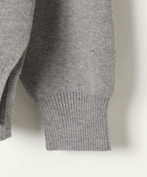 GLOBAL WORK（グローバルワーク）の「メルティスタンドスリットプルオーバー/115953（ニット/セーター・レディース・マスタード/モカ/ボルドー/杢グレー/グレイッシュブルー/グレイッシュベージュ/アイボリー/ブラック・SMALL/MEDIUM/LARGE）」の21枚目の写真