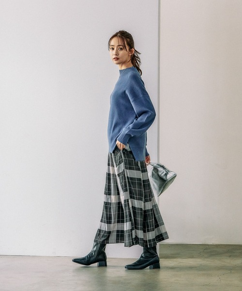 GLOBAL WORK（グローバルワーク）の「メルティスタンドスリットプルオーバー/115953（ニット/セーター・レディース・マスタード/モカ/ボルドー/杢グレー/グレイッシュブルー/グレイッシュベージュ/アイボリー/ブラック・SMALL/MEDIUM/LARGE）」の14枚目の写真