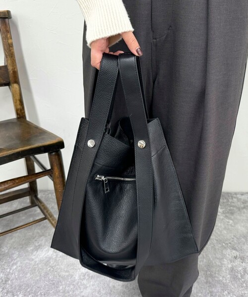 fredy emue（フレディエミュ）の「【BEAURE/ビュレ】2WAYレザートートバック（トートバッグ・レディース・ブラック/シルバー/アイボリー・FREE）」の21枚目の写真