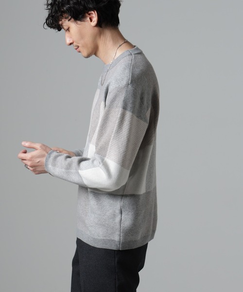 NANO universe(ナノユニバース)の「ブロックチェッククルーネックニット(ニット/セーター・メンズ・グレー/ネイビー/グリーン/ブラック・XL/S/M/L)」の15枚目の写真