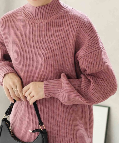 NAVY(ネイビー)の「【nAvy】畔モックネックプルオーバー(ニット/セーター・レディース・ピンク/アイボリー/ブラック/サックスブルー・フリー)」の2枚目の写真
