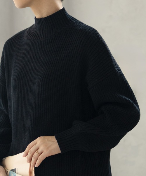 NAVY(ネイビー)の「【nAvy】畔モックネックプルオーバー(ニット/セーター・レディース・ピンク/アイボリー/ブラック/サックスブルー・フリー)」の1枚目の写真