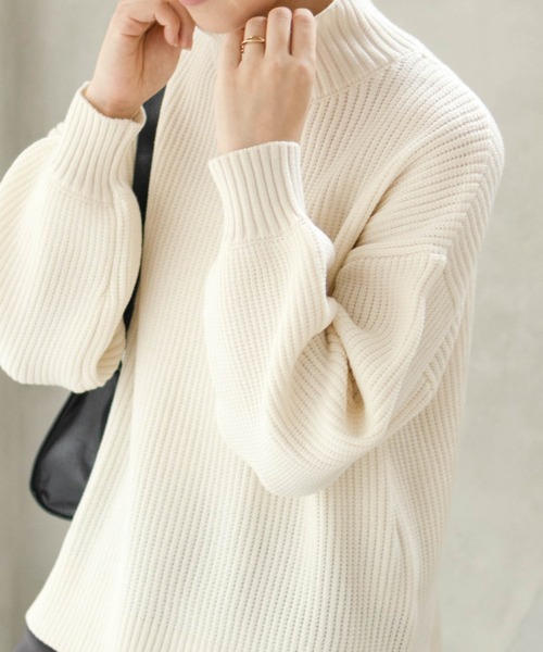 NAVY(ネイビー)の「【nAvy】畔モックネックプルオーバー(ニット/セーター・レディース・ピンク/アイボリー/ブラック/サックスブルー・フリー)」の6枚目の写真