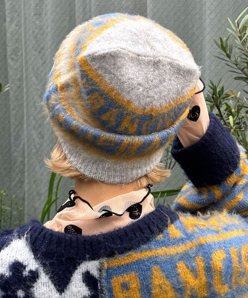 HELLO.SANFRANCISCO（ハローサンフランシスコ）の「【HELLO.SANFRANCISCO/ハローサンフランシスコ】ロゴジャガードニットビーニー（キャップ・レディース・グレー/ブラック/レッド・ONE SIZE）」の12枚目の写真