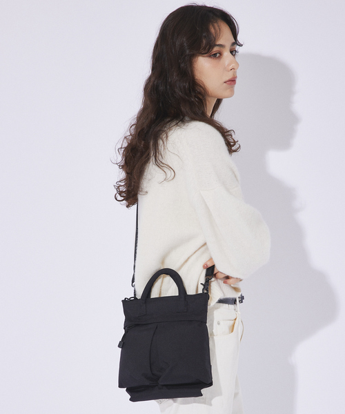 SML(エスエムエル)の「【SML /エスエムエル 】2WAY HELMET BAG SS ショルダーバッグ /ユニセックス/K901133U(ショルダーバッグ・メンズ・カーキ/ブラック/オレンジ/ネイビー・フリー)」の6枚目の写真