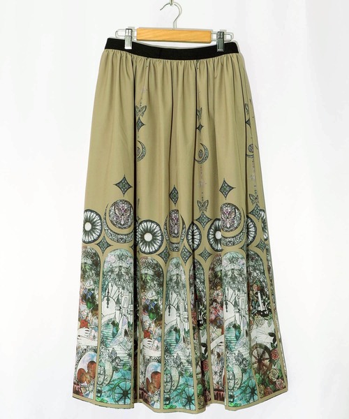 iS ScoLar（イズスカラー）の「543245：おとぎ話のステンドグラス柄