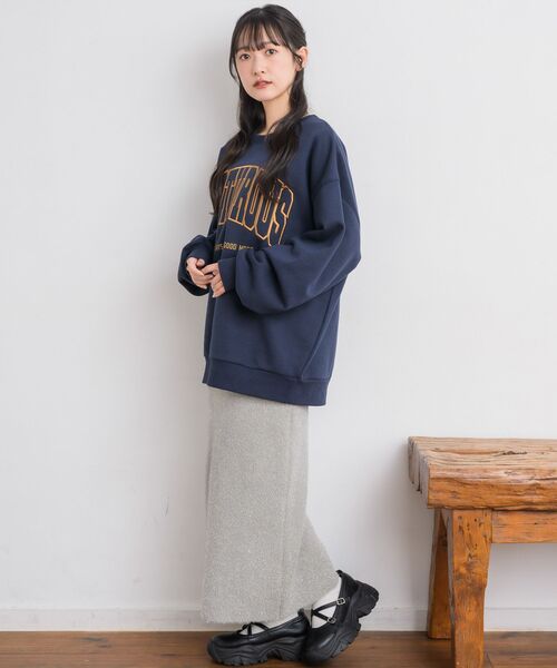 RETRO GIRL（レトロガール）の「ウレタン刺繍トレーナー（Tシャツ/カットソー・レディース・ダークブルー/ホワイト系その他/チャコールグレー・FREE）」の4枚目の写真