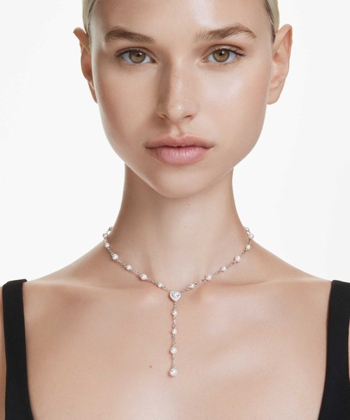 Ariana Grande x Swarovski Angelic ネックレス 追跡送料関税込 Ariana Grande x Swarovski Angelic ネックレス 追跡送料関税込