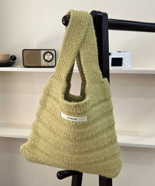 Miniministore(ミニミニストア)の「ミニハンドバッグ 英字ロゴ ニットバッグ(ハンドバッグ・レディース・ライトグリーン/クリーム/グリーン/ブルー/フューシャピンク/ブラック/グレー/ブラウン/レッド・FREE)」の6枚目の写真
