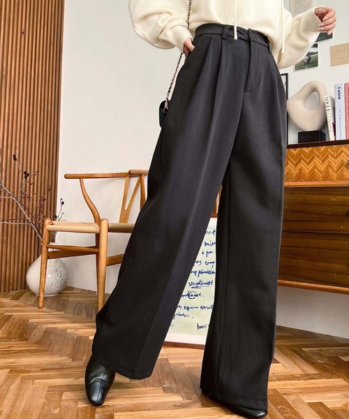LOULOU select(ルルセレクト)の「ウールライク起毛ツータックセミワイドパンツ(その他パンツ・レディース・チャコールグレー/ブラック/ブラウン・M/S/L)」の13枚目の写真