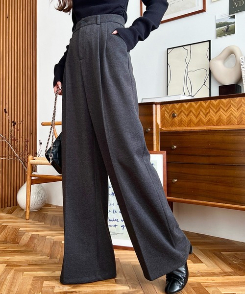 LOULOU select(ルルセレクト)の「ウールライク起毛ツータックセミワイドパンツ(その他パンツ・レディース・チャコールグレー/ブラック/ブラウン・M/S/L)」の9枚目の写真