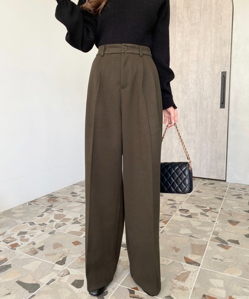 LOULOU select(ルルセレクト)の「ウールライク起毛ツータックセミワイドパンツ(その他パンツ・レディース・チャコールグレー/ブラック/ブラウン・M/S/L)」の11枚目の写真