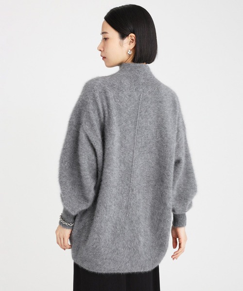 BABYLONE(バビロン)の「FOXカシミヤタートルチュニック(ニット/セーター・レディース・ホワイト/グレー/モカ・フリー)」の6枚目の写真