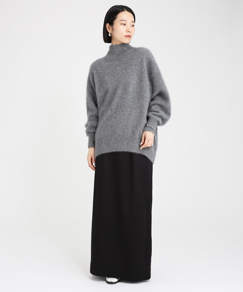 BABYLONE(バビロン)の「FOXカシミヤタートルチュニック(ニット/セーター・レディース・ホワイト/グレー/モカ・フリー)」の7枚目の写真