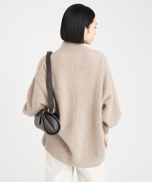 BABYLONE(バビロン)の「FOXカシミヤタートルチュニック(ニット/セーター・レディース・ホワイト/グレー/モカ・フリー)」の18枚目の写真