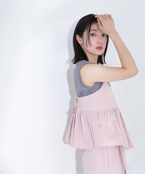 NATURAL BEAUTY BASIC(ナチュラルビューティーベーシック)の「◇クロップドキャミソール(キャミソール・レディース・チャコールグレー/ピンク・FREE)」の2枚目の写真