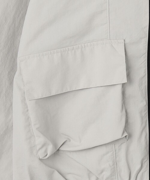 green label relaxing（グリーンレーベルリラクシング）の「シャカシャカ ブルゾン / キッズ  140cm-160cm - 撥水・UVカット -（ブルゾン・キッズ・ライトグレー/ネイビー・150cm/140cm/160cm）」の8枚目の写真