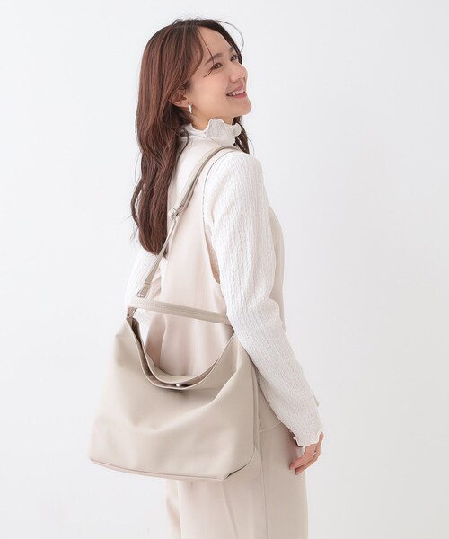 SHOO・LA・RUE(シューラルー)の「◆2WAYワンショルダーバッグ(ショルダーバッグ・レディース・アイボリー/ブラック/ナチュラル・00)」の15枚目の写真