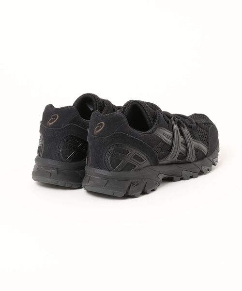 ASICS(アシックス)の「【ASICS/アシックス】GEL SONOMA 15-50(スニーカー・メンズ・ブラック・27.0cm/28.0cm/26.0cm)」の2枚目の写真