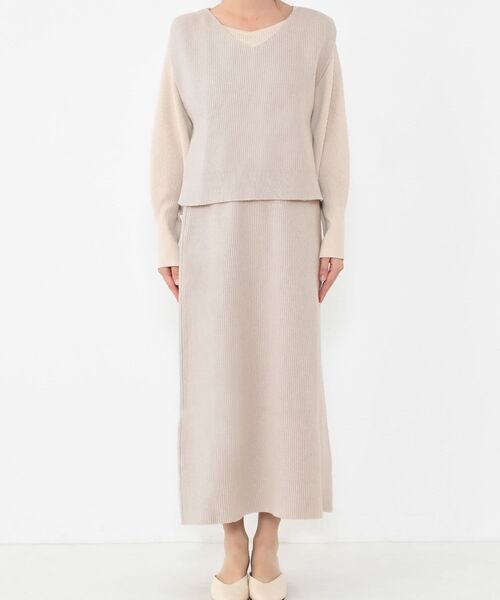 COHINA(コヒナ)の「Vネックベスト×ナロースカートニットセット 【低身長・小柄女性】(セットアップ・レディース・グレー/ベージュ/ブラック・ONE SIZE)」の14枚目の写真