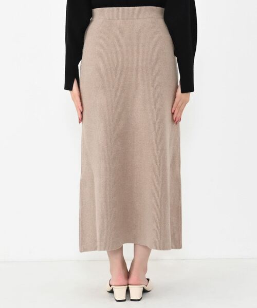 COHINA(コヒナ)の「Vネックベスト×ナロースカートニットセット 【低身長・小柄女性】(セットアップ・レディース・グレー/ベージュ/ブラック・ONE SIZE)」の9枚目の写真