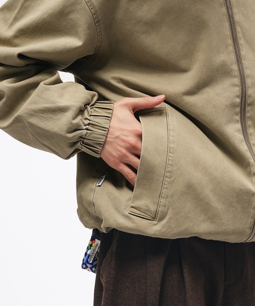 Adoon plain（アドーンプレーン）の「VINAGE LIKE WAVE LOGO SHORT BLOUSON / ヴィンテージライクウェーブロゴショートブルゾン（ブルゾン・メンズ・ブラック/ベージュ/ネイビー・MEDIUM/LARGE）」の22枚目の写真