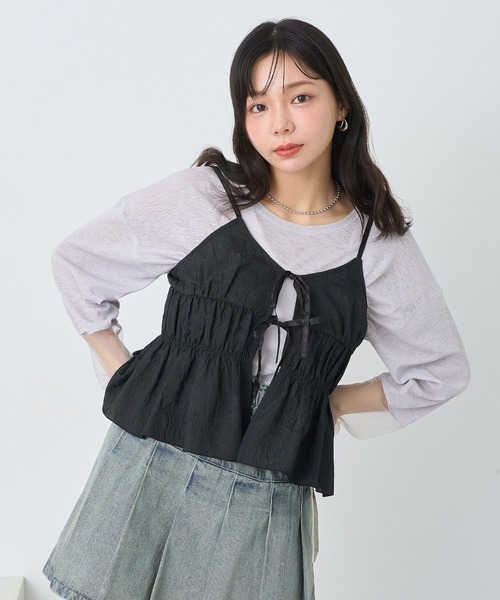 earth music&ecology(アースミュージックアンドエコロジー)の「ジャガードフレアキャミブラウス(ベスト・レディース・ブラック/ホワイト/イエロー・FREE)」の12枚目の写真