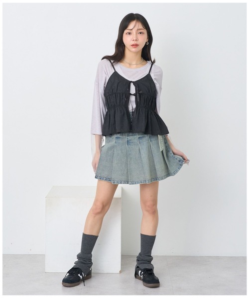 earth music&ecology(アースミュージックアンドエコロジー)の「ジャガードフレアキャミブラウス(ベスト・レディース・ブラック/ホワイト/イエロー・FREE)」の16枚目の写真