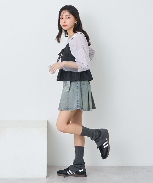 earth music&ecology(アースミュージックアンドエコロジー)の「ジャガードフレアキャミブラウス(ベスト・レディース・ブラック/ホワイト/イエロー・FREE)」の17枚目の写真