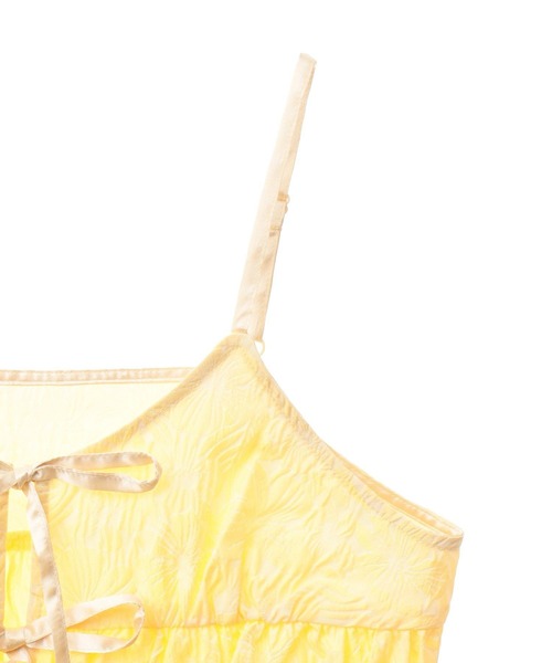 earth music&ecology(アースミュージックアンドエコロジー)の「ジャガードフレアキャミブラウス(ベスト・レディース・ブラック/ホワイト/イエロー・FREE)」の22枚目の写真