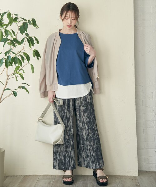 ikka（イッカ）の「【雑誌InRed5月号掲載】さらっとプリーツワイドパンツ（その他パンツ・レディース・ブラック/クリアイエロー/チャコールグレー/グリーン/ダークベージュ/ネイビー・S/M/L）」の10枚目の写真