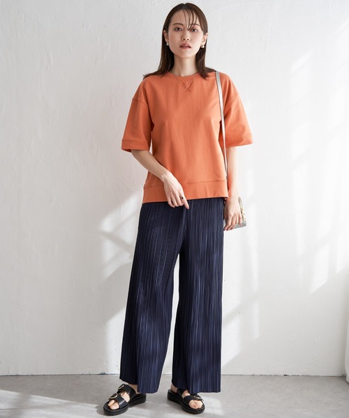 ikka（イッカ）の「【雑誌InRed5月号掲載】さらっとプリーツワイドパンツ（その他パンツ・レディース・ブラック/クリアイエロー/チャコールグレー/グリーン/ダークベージュ/ネイビー・S/M/L）」の22枚目の写真