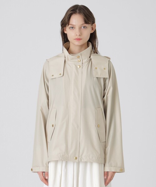 BLUE LABEL CRESTBRIDGE（ブルーレーベルクレストブリッジ）の「ストレッチプルーフクロスマウンテンパーカー（マウンテンパーカー・レディース・ダークネイビー/グリーン/ベージュ・36/38）」の14枚目の写真