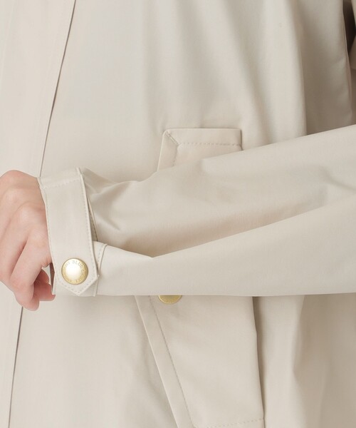 BLUE LABEL CRESTBRIDGE（ブルーレーベルクレストブリッジ）の「ストレッチプルーフクロスマウンテンパーカー（マウンテンパーカー・レディース・ダークネイビー/グリーン/ベージュ・36/38）」の18枚目の写真